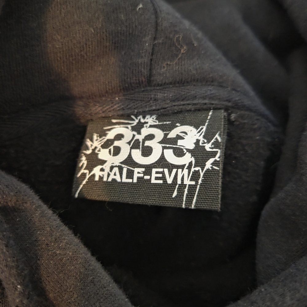 2020 Half Evil Demon Dreams Black Hoodie Sweatshirt Size M - Picture 4 of 5
